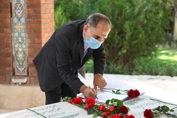 تجدید میثاق با شهدای دفاع مقدس